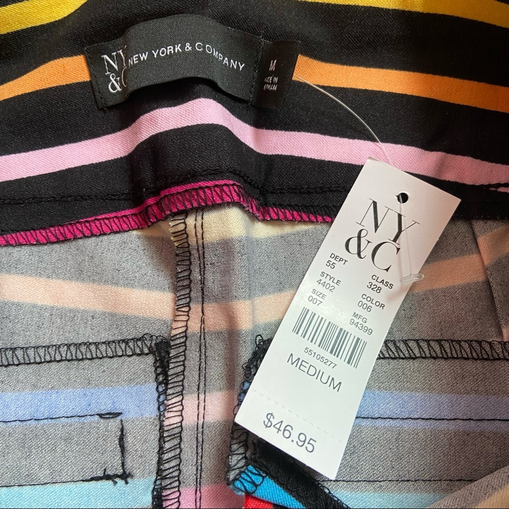NY & Co. Rainbow Bermuda Shorts - M - Picture 4 of 4